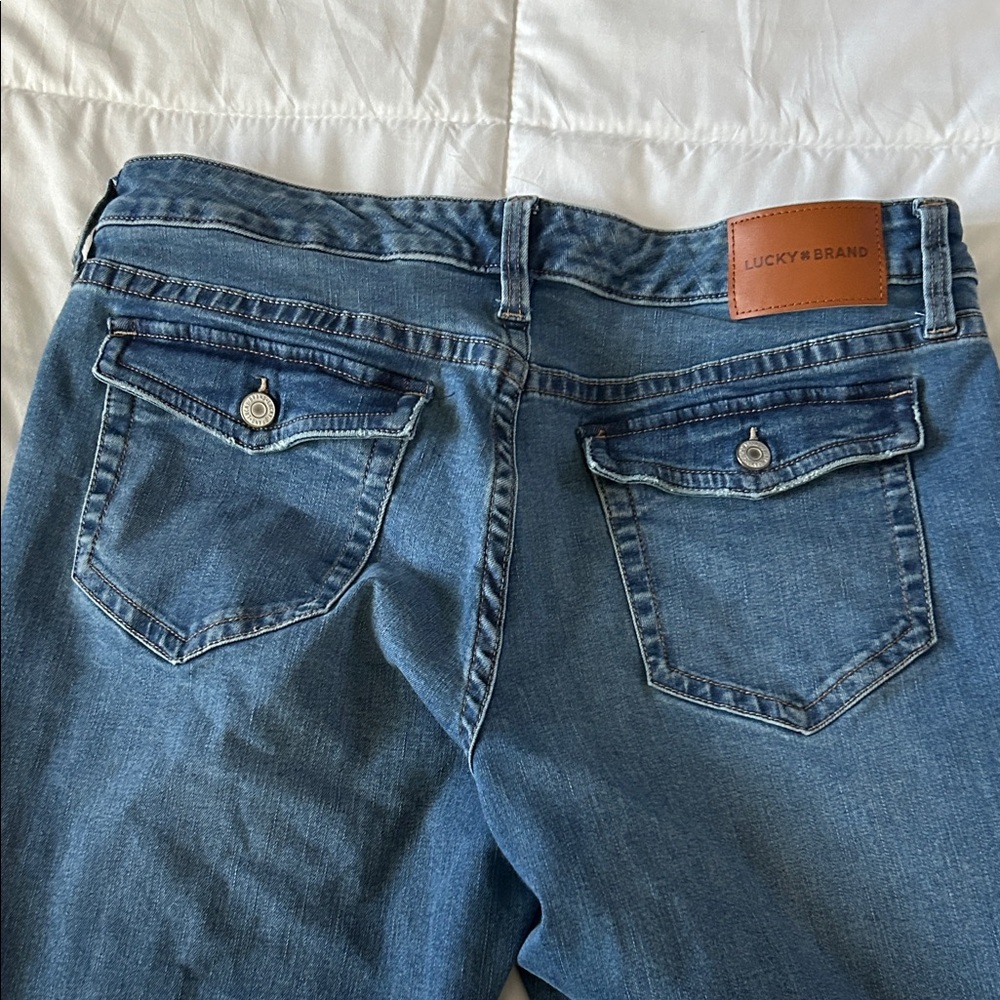 Lucky Brand Women's Straight Leg Blue Jeans - Picture 4 of 4
